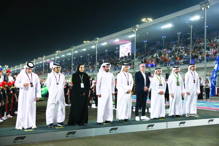  سمو الأمير يشهد ختام جائزة قطر الكبرى للفورمولا 1.. جوعان بن حمد يُتوج ماكس فيرستابن بطلاً