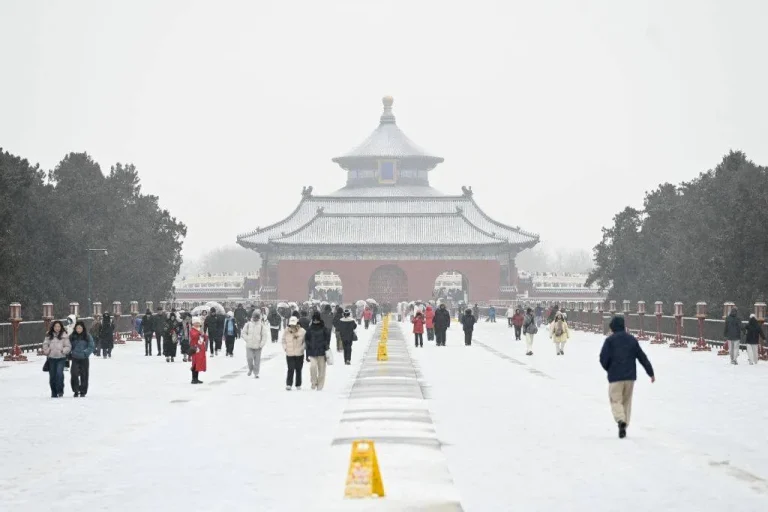 التعهدات الحكومية الصينية والتفاهمات الإقليمية تنعشان الأسواق