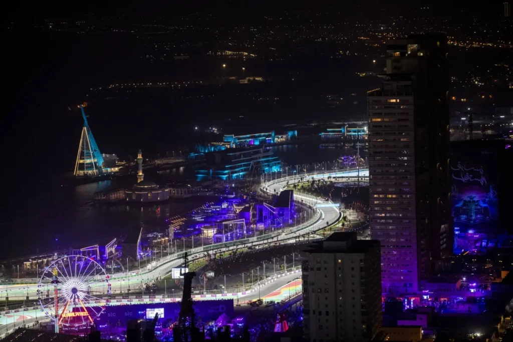 «جائزة السعودية الكبرى» تدعو المشجعين لحجز مقاعدهم «مبكراً»