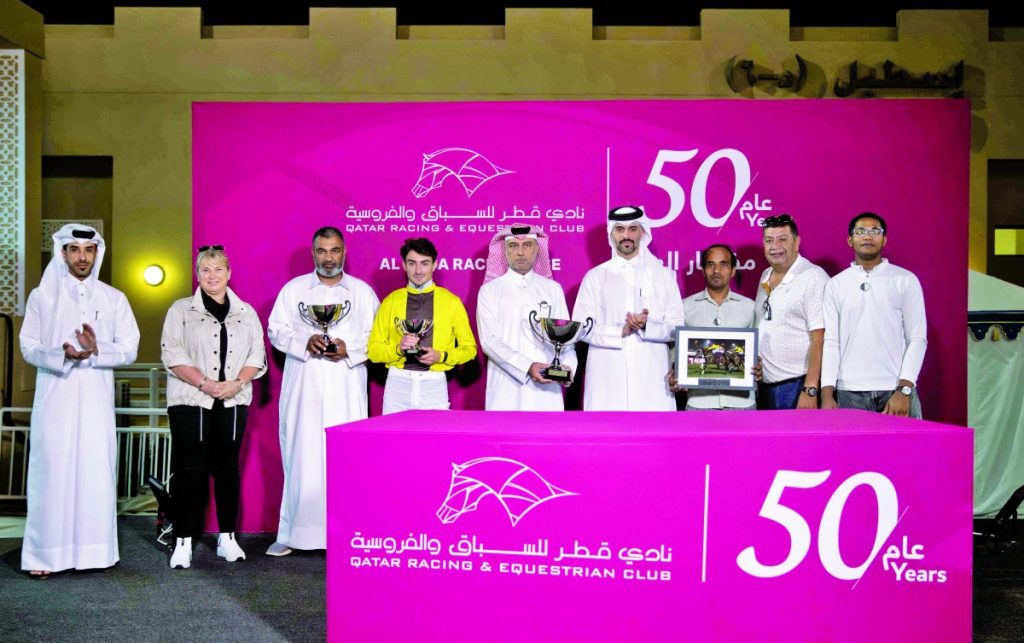 الفرس "غلوري أوف ذا ستارز" تحرز كأس لوسيل للخيل المهجنة الأصيلة