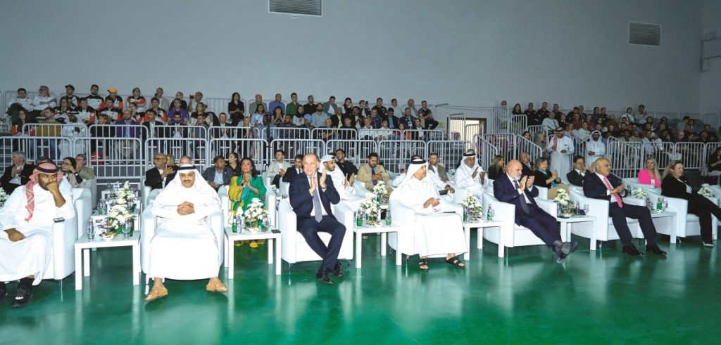  افتتاح باهر لنهائي كأس العالم للرماية