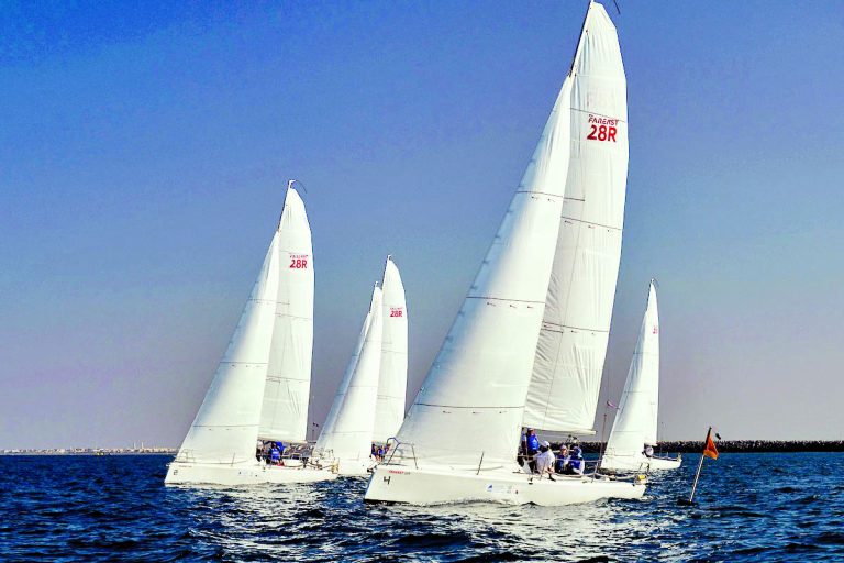 منافسات مثيرة ببطولة العالم للإبحار الشراعي لذوي الإعاقة