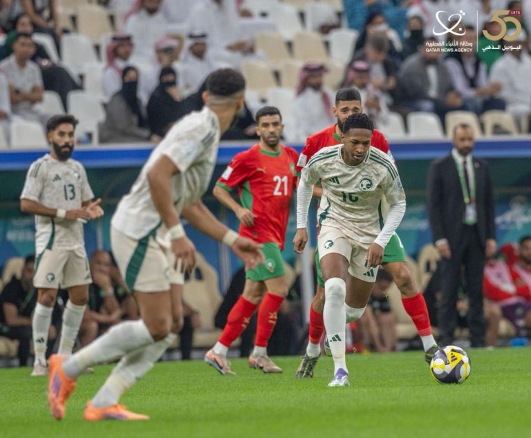 المغرب والسعودية تتأهلان لربع نهائي كأس العرب.. وعمان وجزر القمر تودعان البطولة
