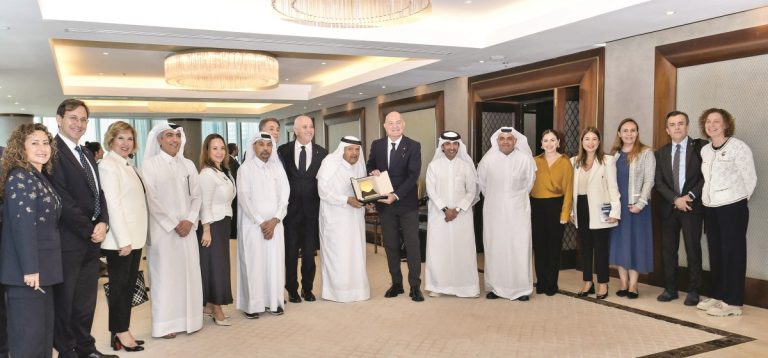  رابطة رجال الأعمال: بحث الفرص الاستثمارية مع جمعية TUSIAD التركية