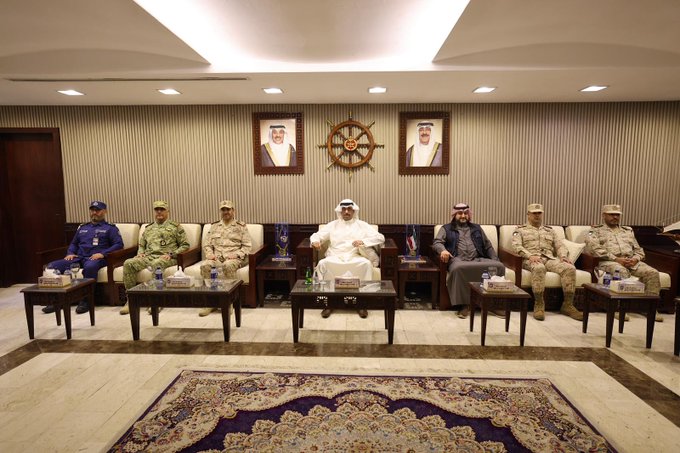وزير الدفاع الكويتي: العمل الدفاعي الخليجي المشترك يمثل سدا منيعا لمواجهة مختلف المخاطر