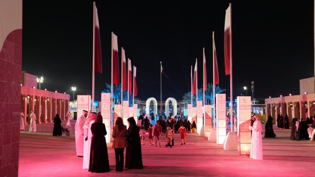  إقبال جماهيري كبير على فعاليات درب الساعي