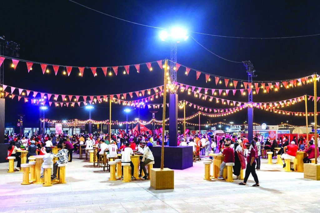  مناطق المشجعين تنبض بالحياة في مونديال العرب