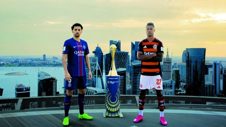  فلامنغو يتحدى الباريسي بأم الأفاعي