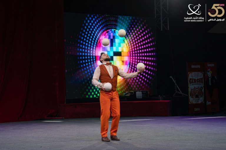  انطلاق فعاليات السيرك العالمي “ما وراء الخيال” بسوق الوكرة القديم