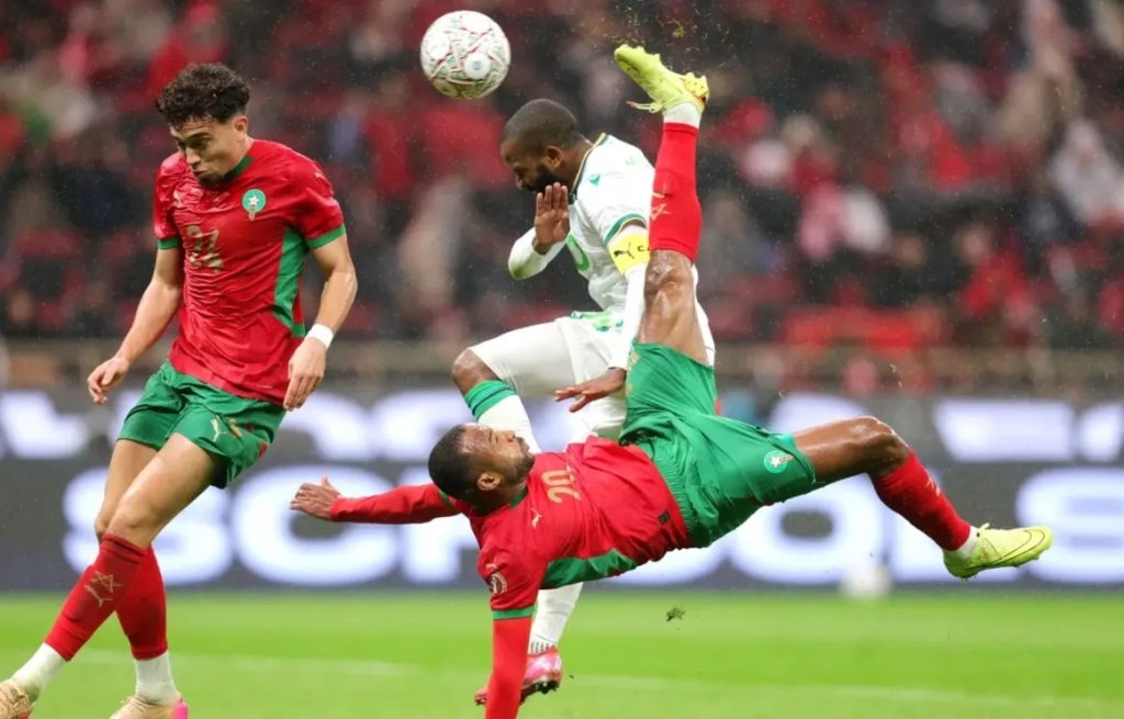 لماذا توقفت كأس أفريقيا أمس الخميس؟