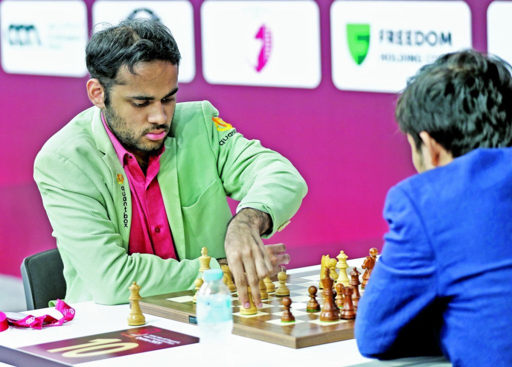  الهندي إريغيسي صعد لصدارة الخاطف بمونديال الشطرنج