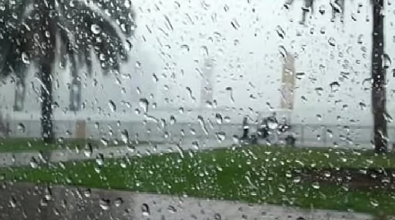 أمطار ورياح شديدة السرعة على حائل وتبوك