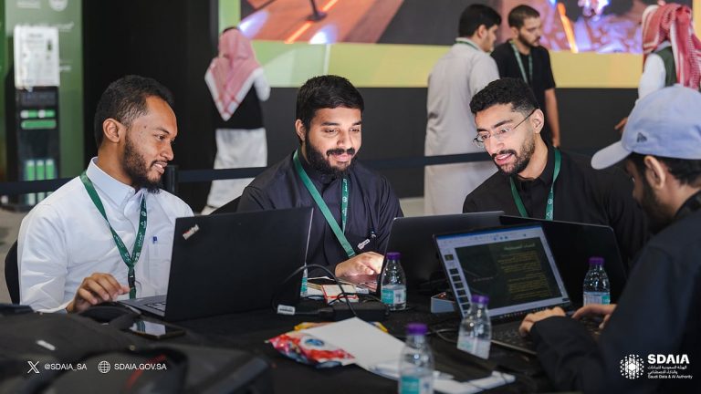 تأهل 20 جهة من المرحلة الأولى في هاكاثون البرمجيات الحرة