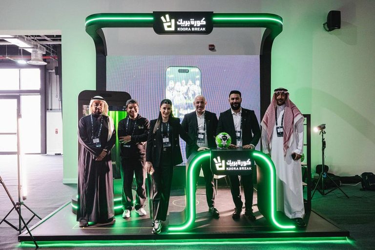 كورة بريك تطلق النسخة التجريبية من تطبيق النتائج المباشرة ثنائي اللغة وتفعّل شراكتها مع “غلوب سوكر” للتصويت الجماهيري
