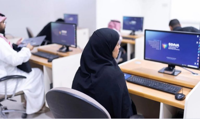 أكاديمية “سدايا” تُطلق معسكر محترفي الذكاء الاصطناعي لتأهيل خريجي التخصصات التقنية