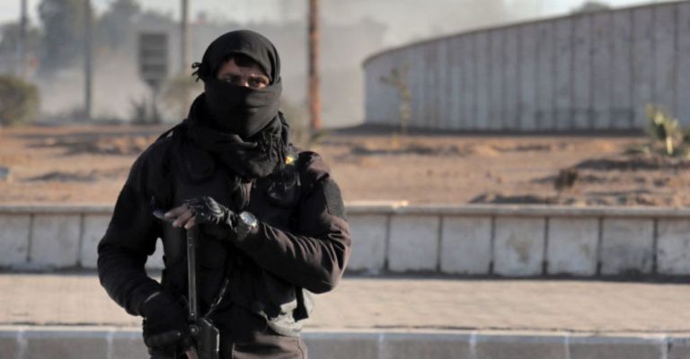 داعش استغل الفجوة الأمنية بالمرحلة الانتقالية للتغلغل في سوريا