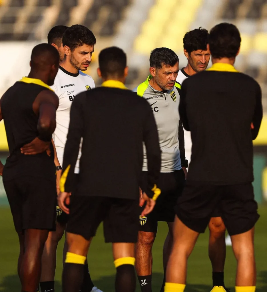 الهلال يستدرج الفيحاء في «المملكة أرينا»… والاتحاد أمام اختبار القادسية