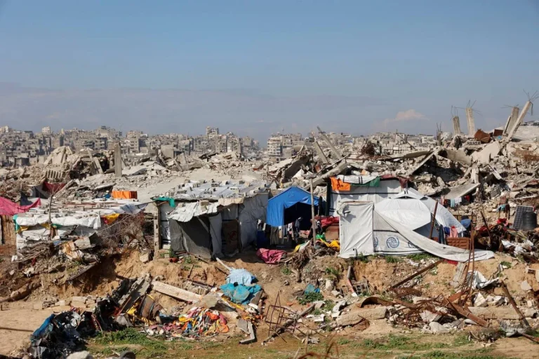 تعهدات «مجلس السلام»… هل تنهي خروقات «اتفاق غزة»؟