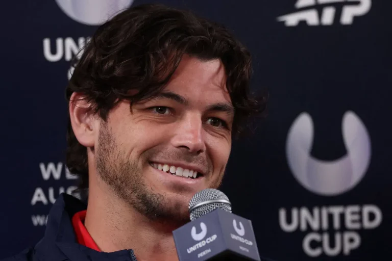 التهاب في أوتار الركبة يعقد بداية موسم فريتز