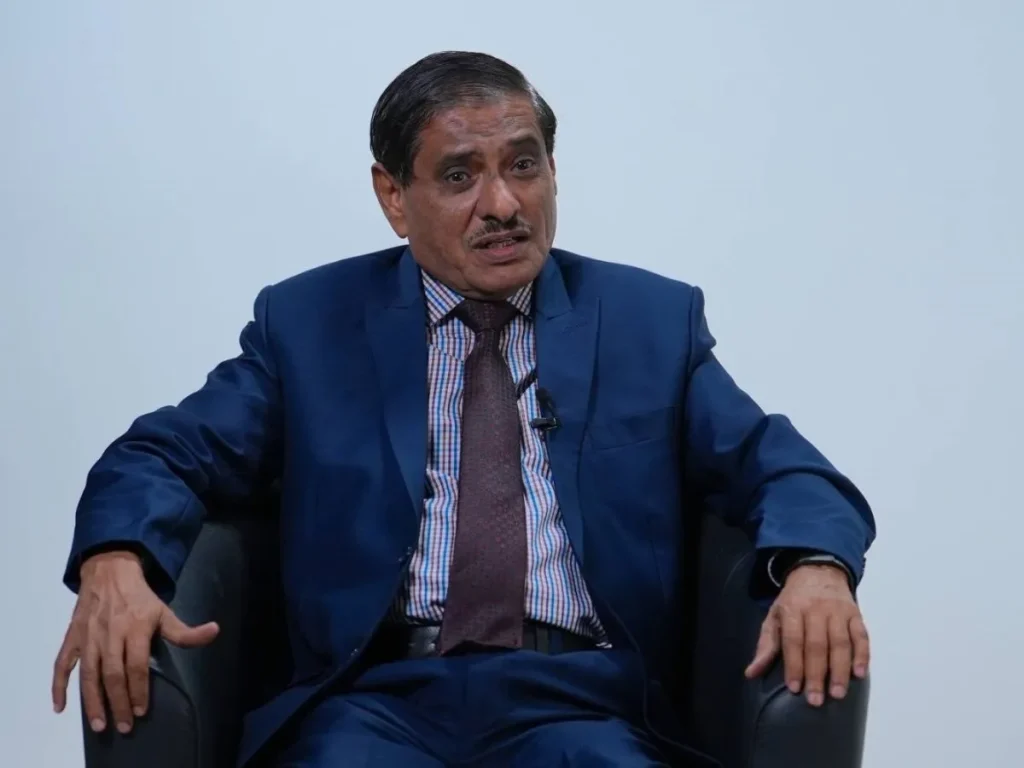 اليمن يطالب أبوظبي بالسماح للبحسني بمغادرة الإمارات