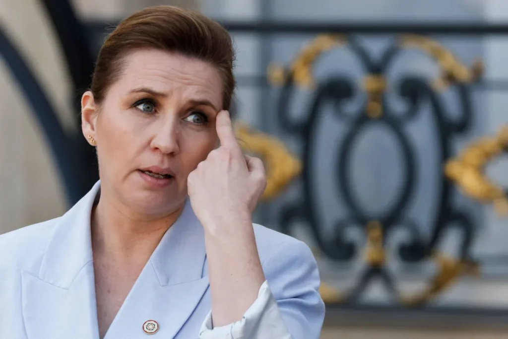 رئيسة وزراء الدنمارك: غرينلاند أمام «لحظة حاسمة»