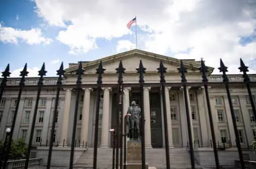 عوائد السندات الأميركية طويلة الأجل تتجه لأعلى مستوى في شهر