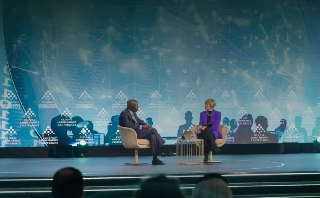 «العمل الدولية»: النساء بالمنطقة العربية الأعلى عرضة لمخاطر الذكاء الاصطناعي