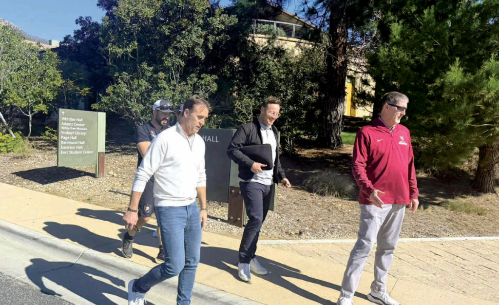  لوبيتيغي يتفقد مقر تدريبات العنابي بأمريكا