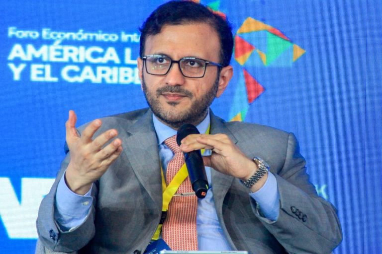  د. ماجد الأنصاري يشارك في المنتدى الاقتصادي لأمريكا اللاتينية ومنطقة البحر الكاريبي