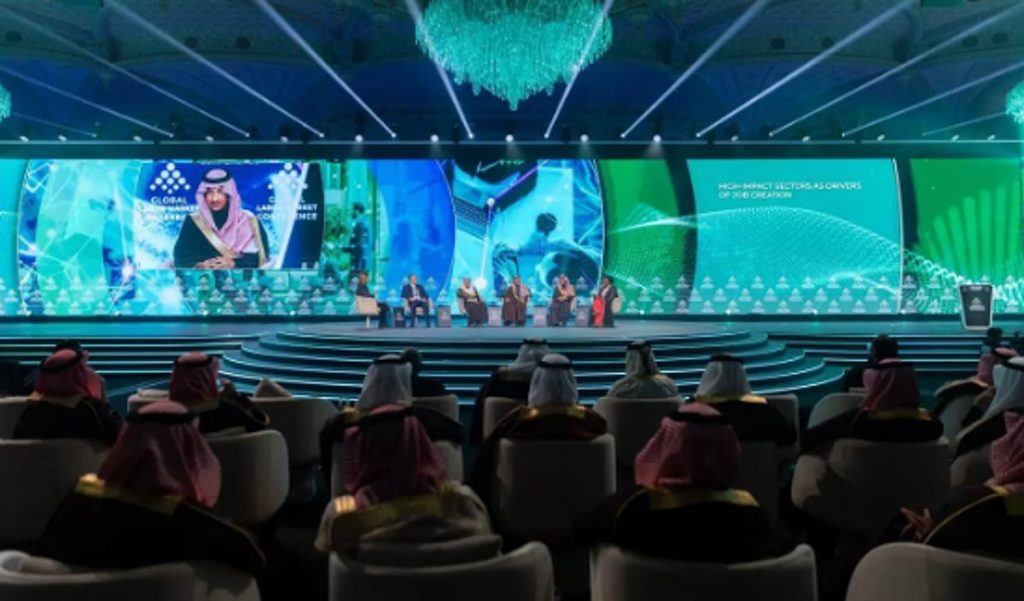 45 اتفاقية وحضور دولي رفيع المستوى في اليوم الأول من المؤتمر الدولي لسوق العمل