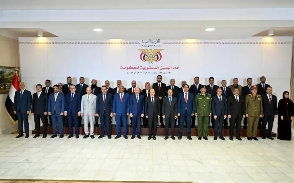 عدن: الحكومة تدفع بعجلة الخدمات وخطط الاستقرار… بدعم سعودي