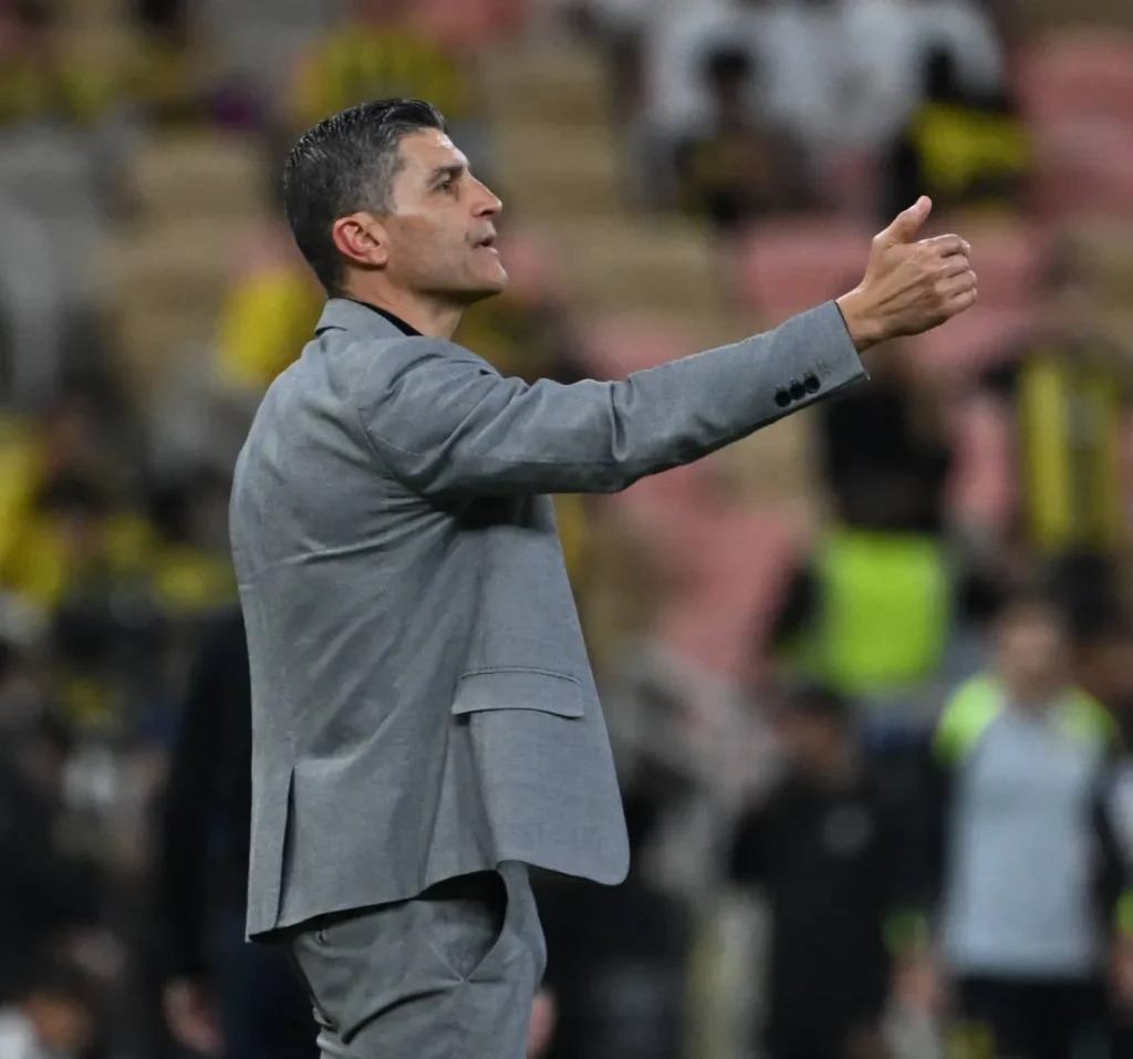 مدرب «الفيحاء»: «بطل الدوري» تعمّد إضاعة الوقت