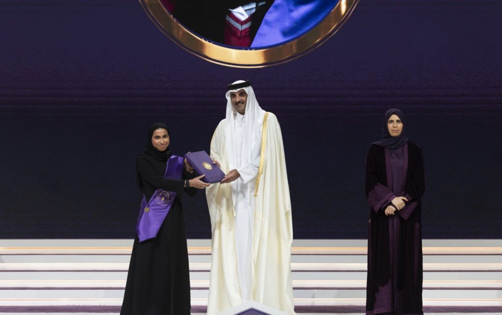 جواهر المجلّي.. تحصد الميدالية الذهبية للتميز العلمي لعام 2026 ممثلةً لأكاديمية قطر – الوجبة
