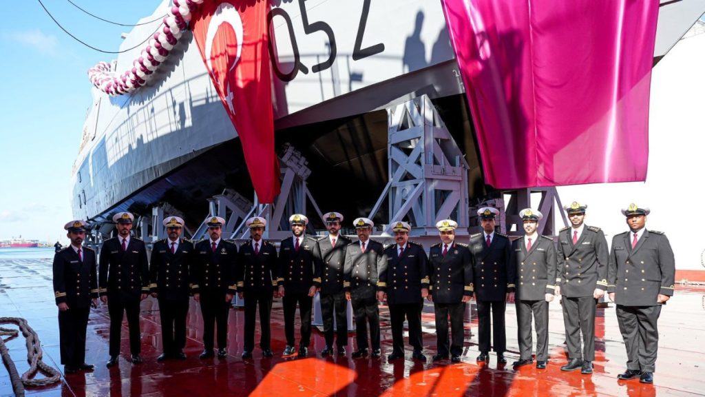 تدشين زورقي (الوكرة) و(الغارية) التابعين للبحرية الأميرية القطرية في اسطنبول