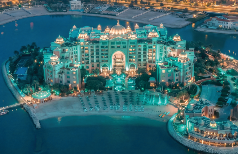  ملاذ مرسى كمبينسكي – اللؤلؤة تكشف عن “سلطــانـــة”… تجربة رمضانية ملكية