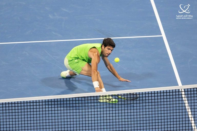 بطولة قطر المفتوحة للتنس.. الإسباني ألكاراز يجرد الروسي روبليف من لقبه ويتأهل للنهائي