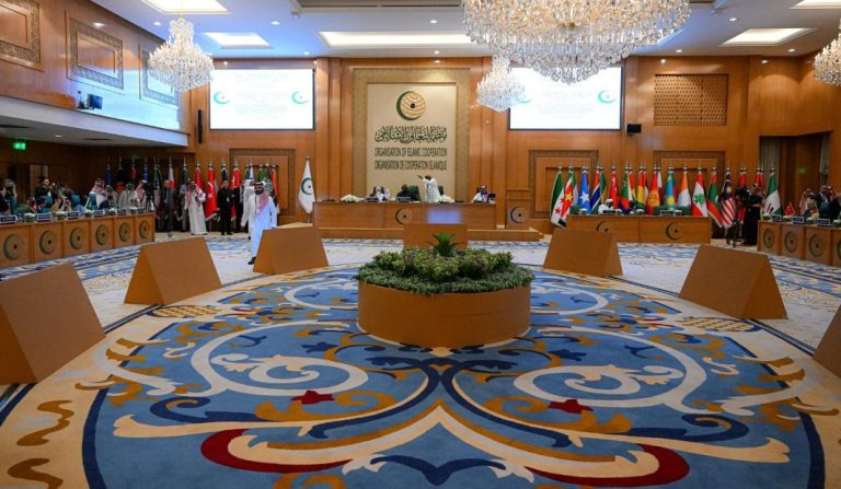  الاجتماع الاستثنائي لوزراء خارجية التعاون الإسلامي يدين التدابير الاستيطانية الإسرائيلية في الضفة والقدس